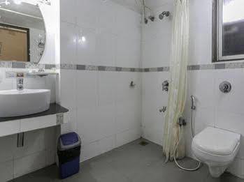 Fabhotel Sai Prasad Apartments Mumbai Eksteriør bilde